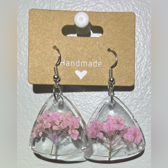 None Jewelry - Pink Floral Resin Earrings